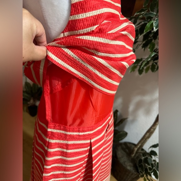 Taylor beautiful overlay stripe one piece pleated midi dress size 10 - Picture 8 of 14